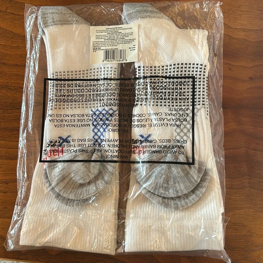 6 pairs ! NEW Packaging-6 Pair lot-Hanes Mens size 6-12